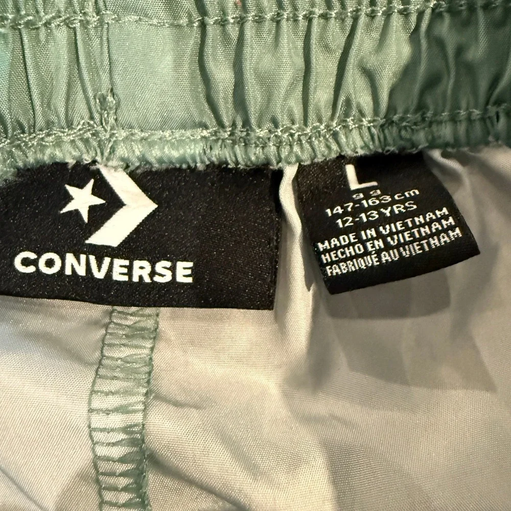 Converse Kids All Star Chuck Taylor Logo Shorts Sage Green Size‎ L 12-13 YRS